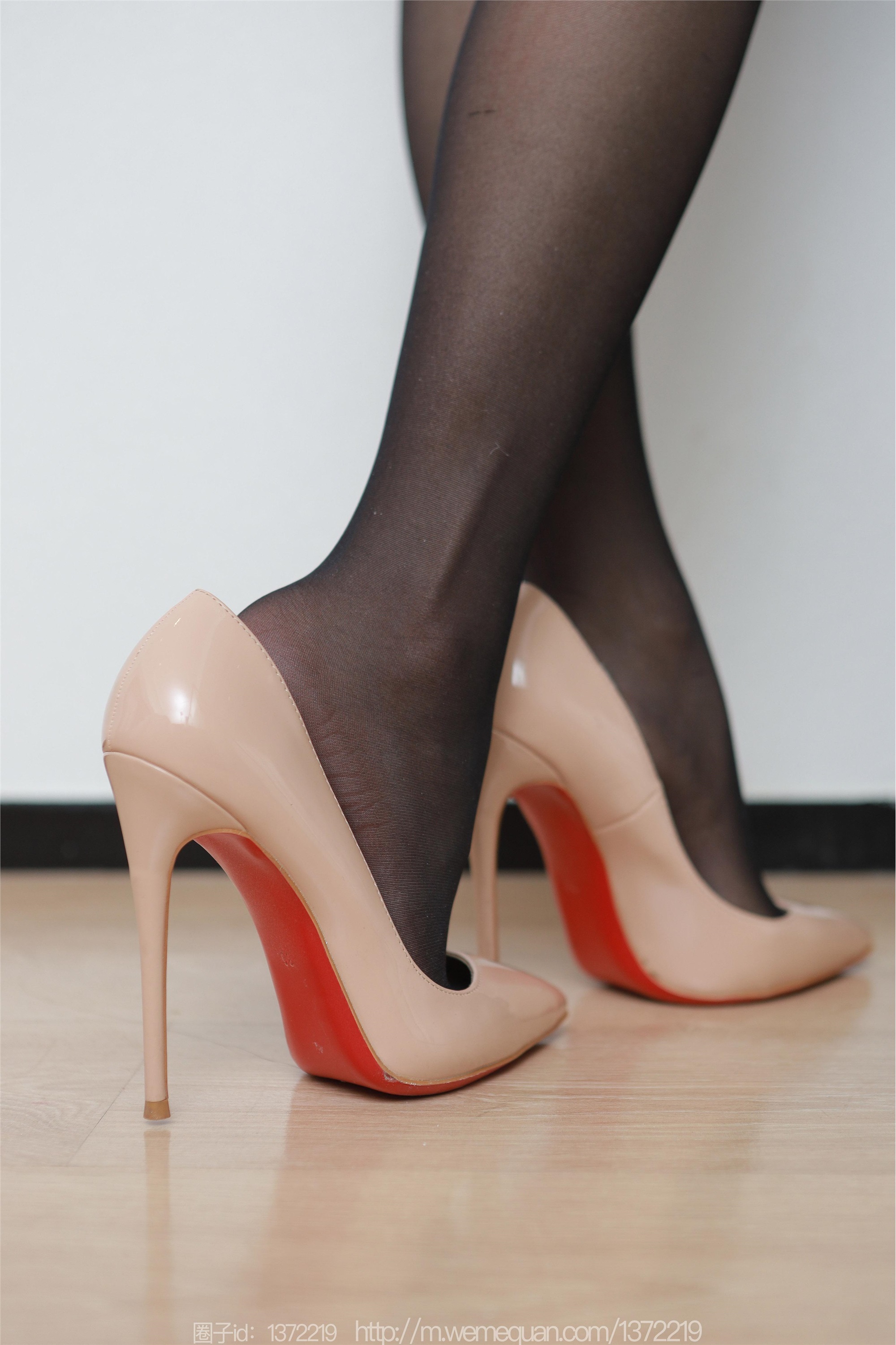 IESS异思趣向  2023.02.06 丝享家 1353 婉萍《酒店管理员》